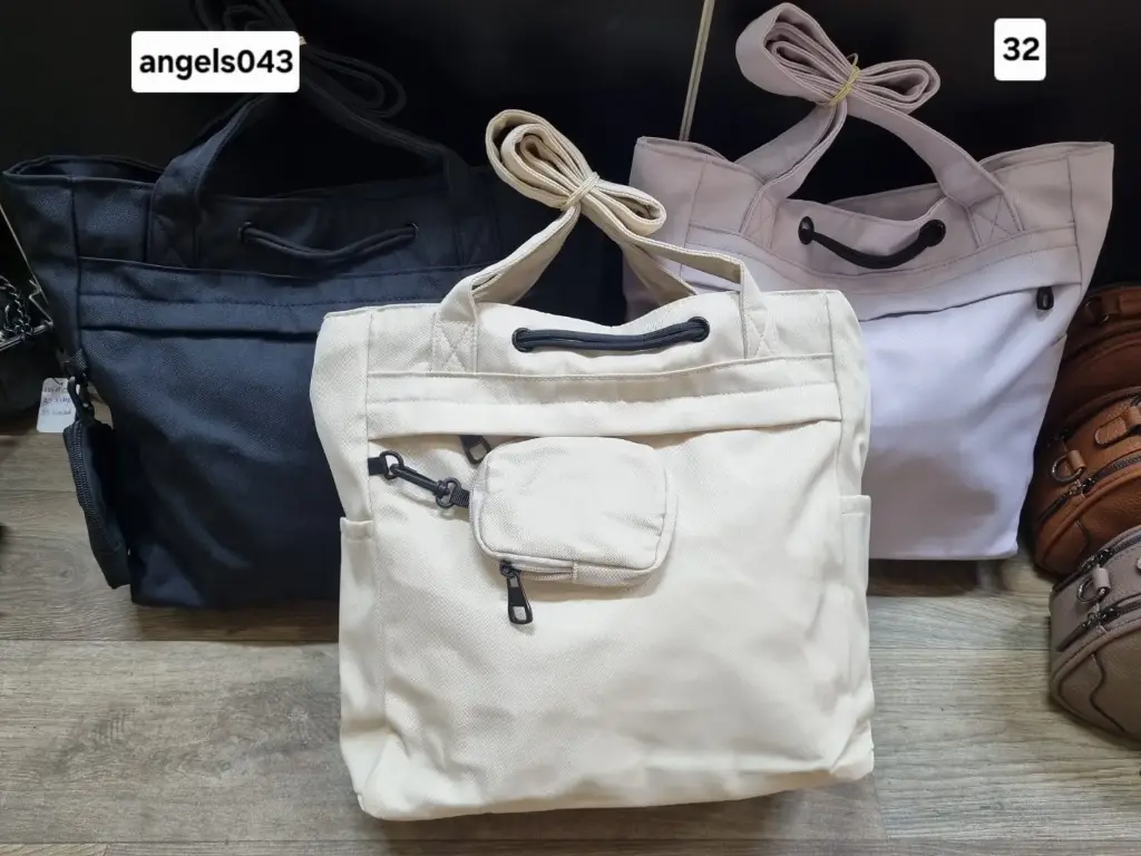 Bolos con bolsillo exterior pequeño