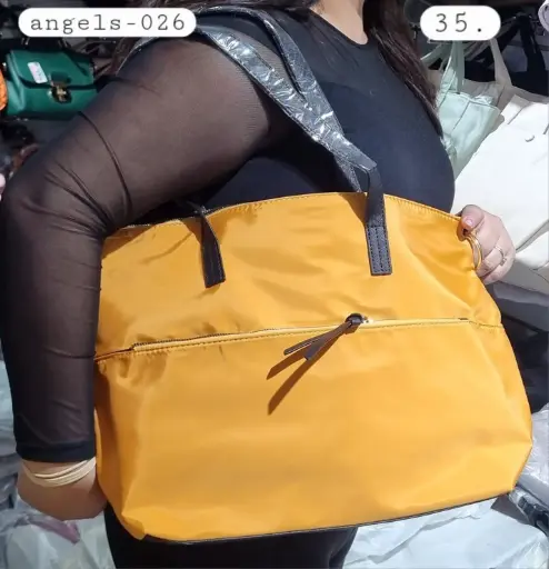 [angels-026] Cartera tipo tela con bolsillo mostaza